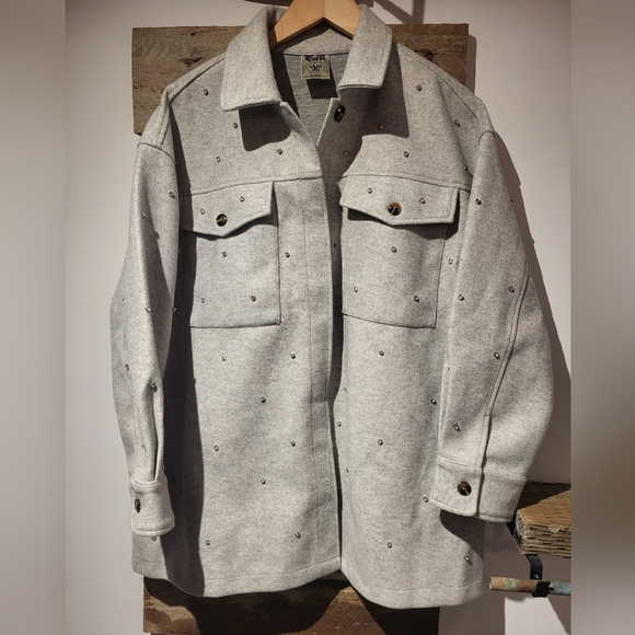 Vocal Jackets & Blazers - Vocal Light Gray Studded Men's Shirt Jacket